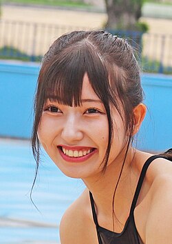演员头像